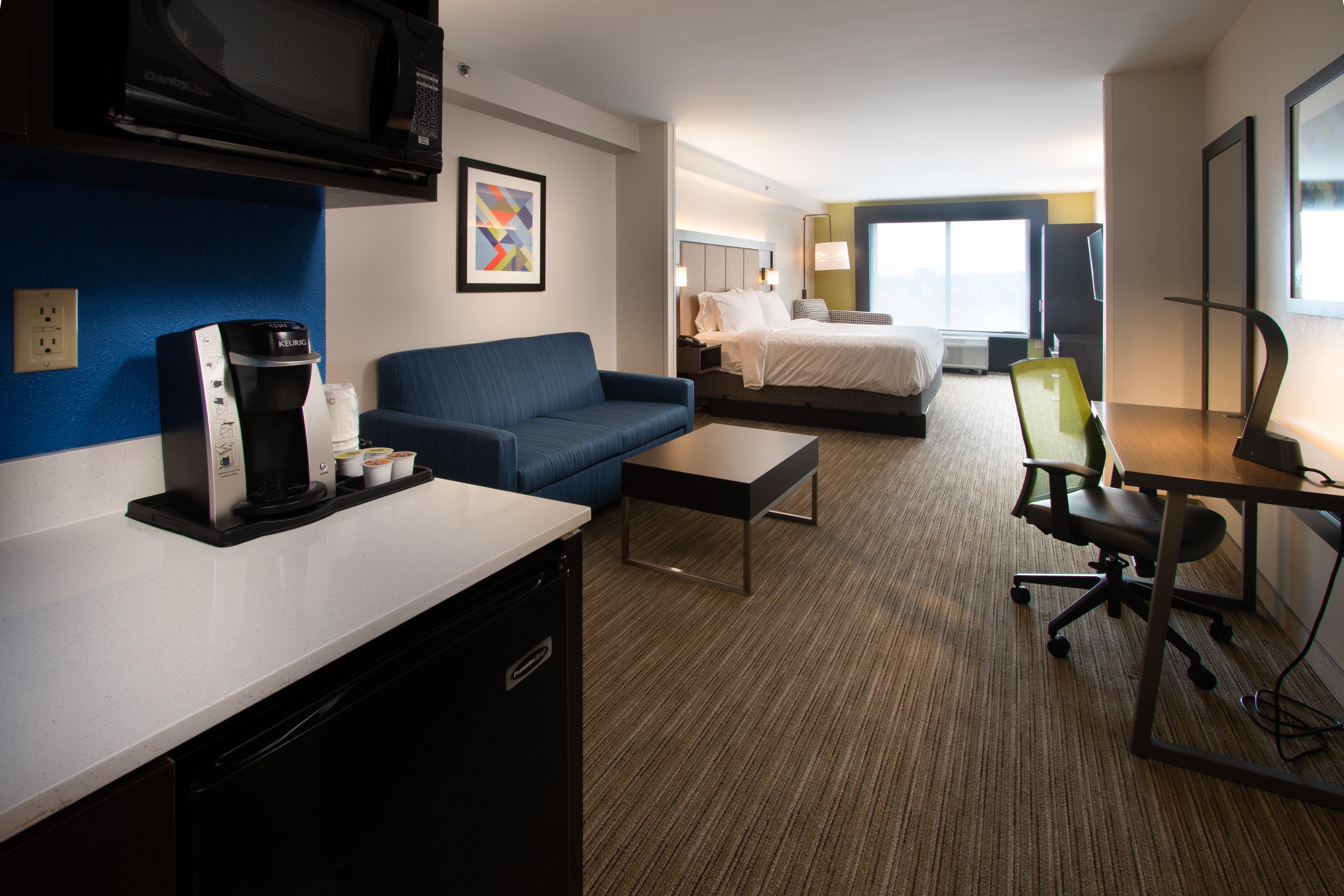 Holiday Inn Express & Suites Tupelo By Ihg Bagian luar foto