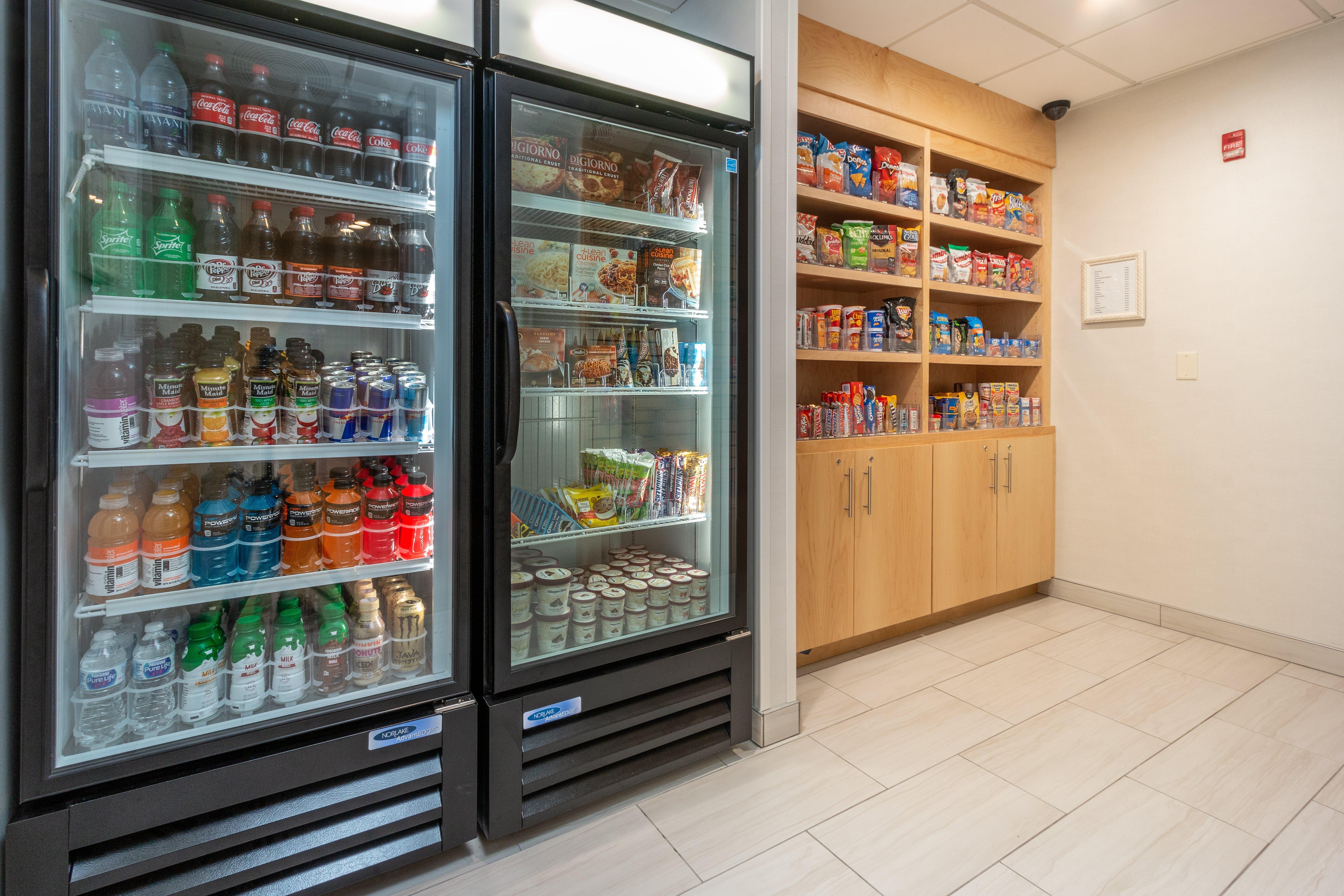 Holiday Inn Express & Suites Tupelo By Ihg Bagian luar foto