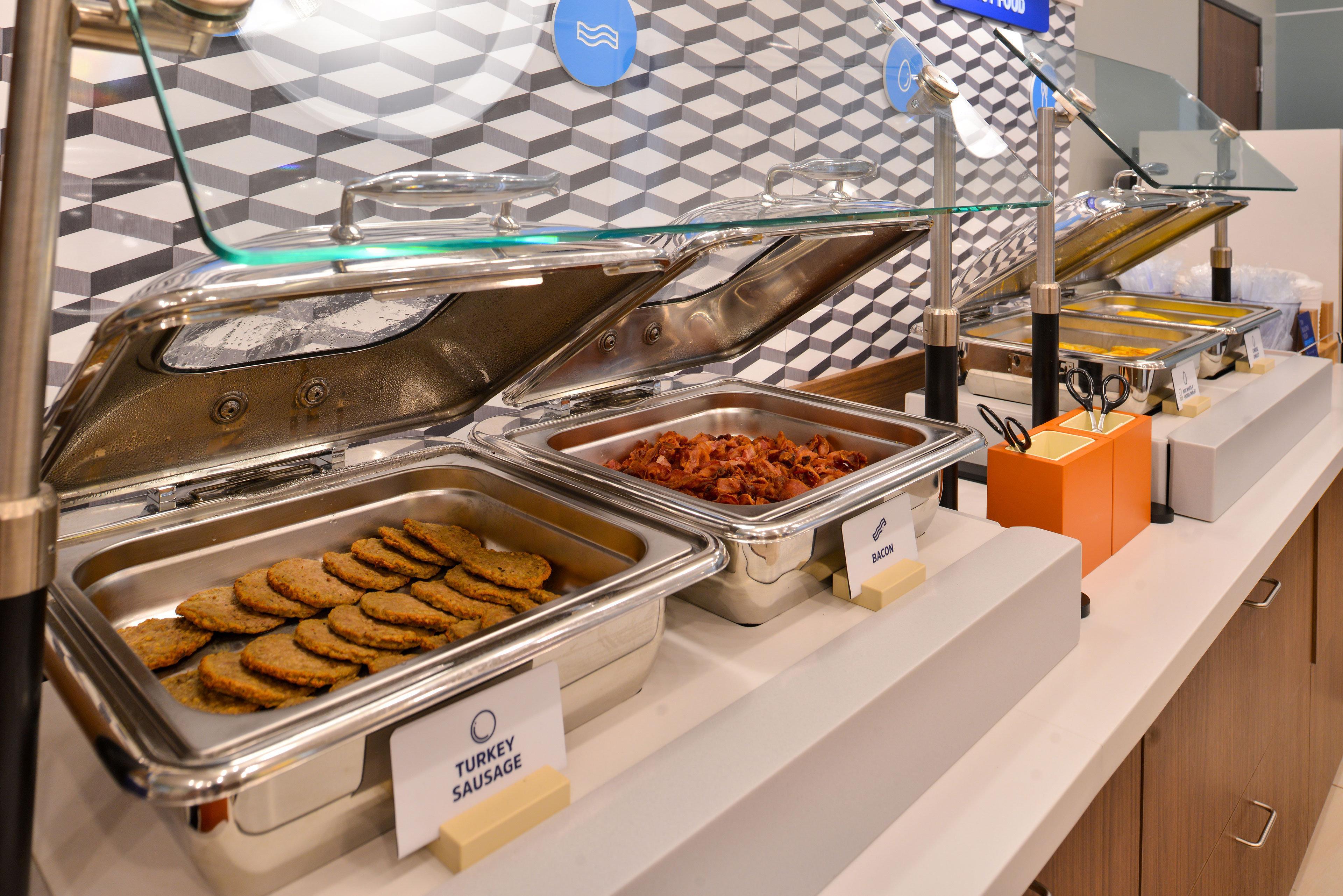 Holiday Inn Express & Suites Tupelo By Ihg Bagian luar foto