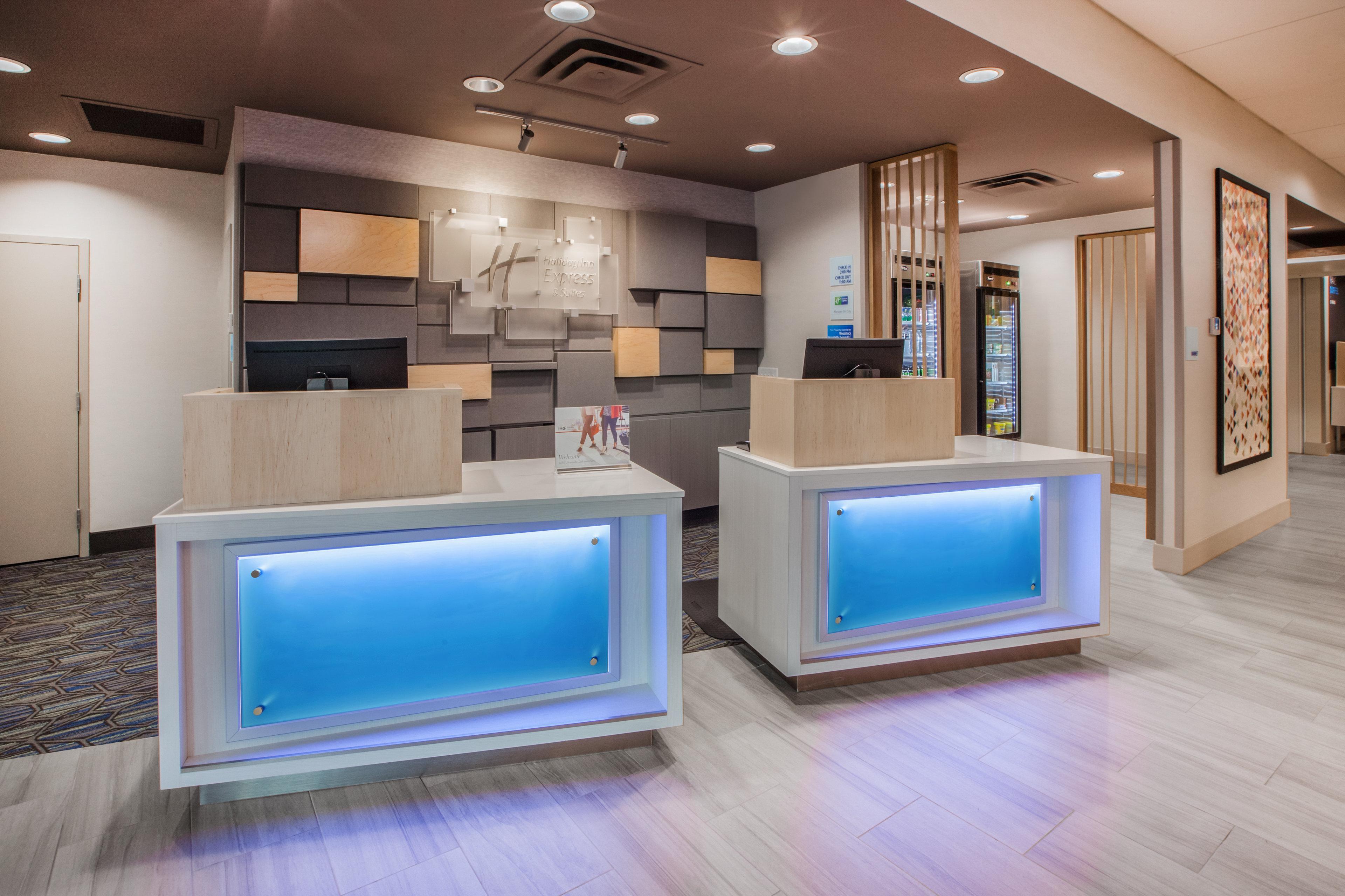 Holiday Inn Express & Suites Tupelo By Ihg Bagian luar foto