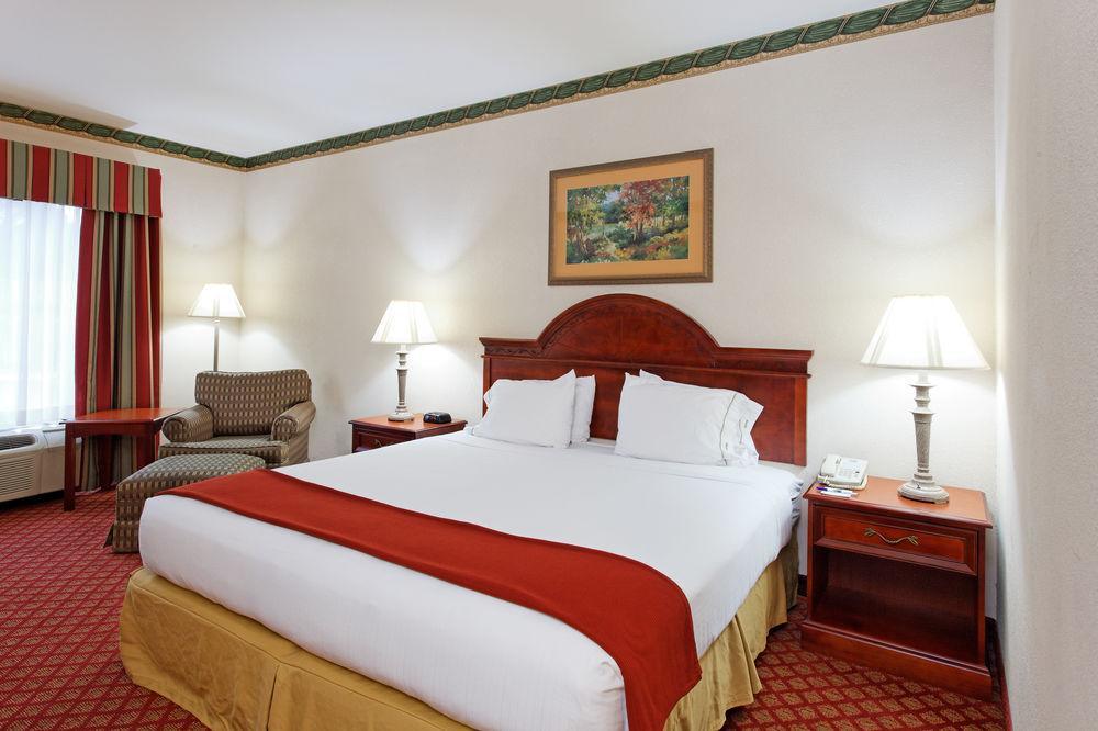 Holiday Inn Express & Suites Tupelo By Ihg Ruang foto