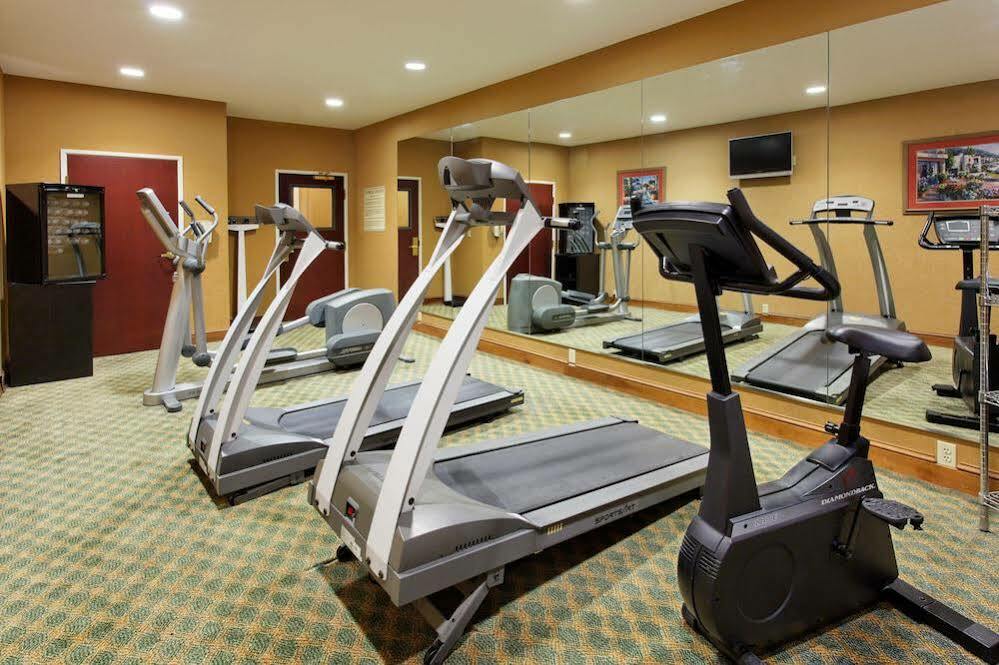 Holiday Inn Express & Suites Tupelo By Ihg Fasilitas foto